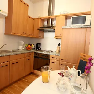 https://mozart-apartments.vienna-besthotels.com